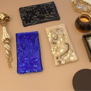 3 Sequined-silk  4.5” 3 Open ended pouches. Vintage. Excellent condtion.